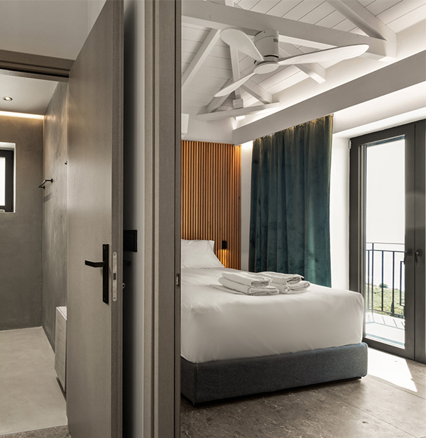 manitheasis.gr rooms